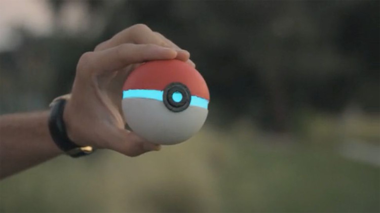 pokeball_game_controller.jpg